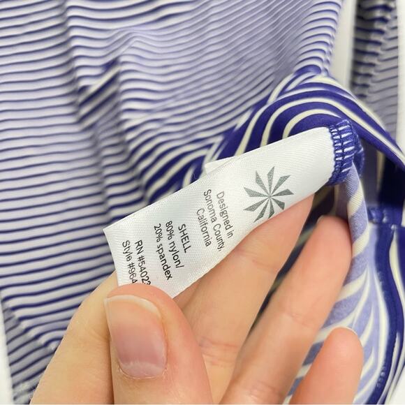 Athleta Blue Striped Long Sleeve Stretchy Tee Shirt Blouse Womens XXS Nautical - Picture 4 of 9